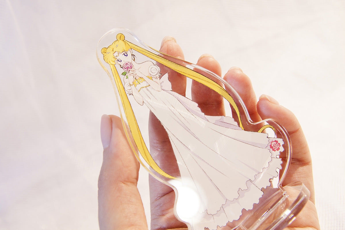 Acrylic stand "The princess"